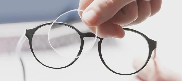 Brille mit Blaulichtfilter - Einfach verständlich erklärt (2024)